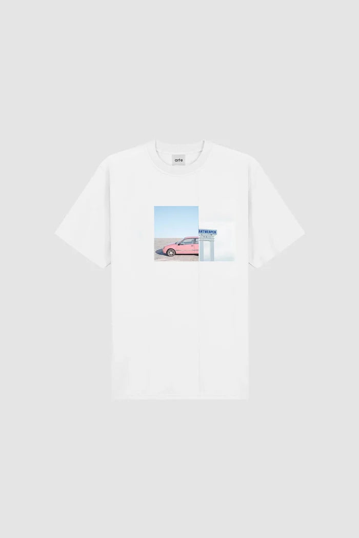 Arte Antwerp – Photo T-shirt White - T-shirts - SS26-238T.1