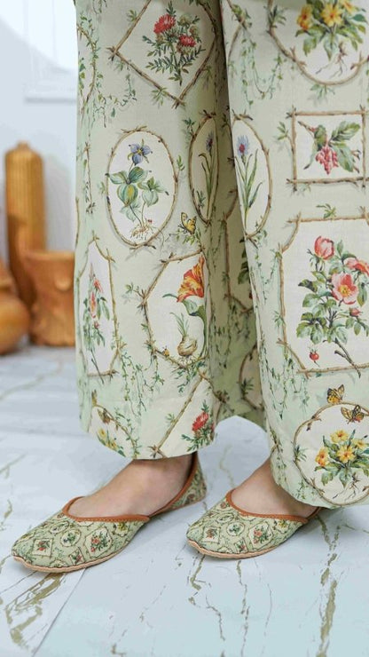 Botanical Charm