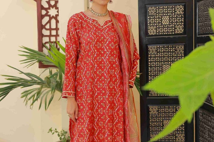 Desi Rouge Stitched X KHUSSA (COMBO SET)