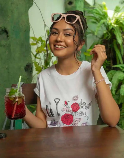 LADIES  T - SHIRT