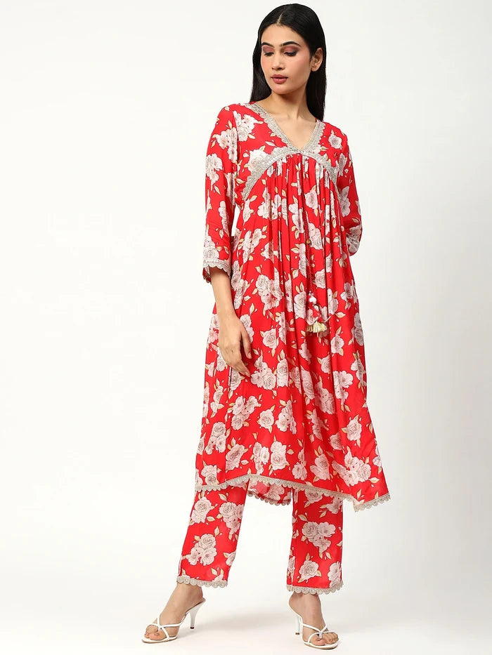 Muslin Kurta Set with Jari Work