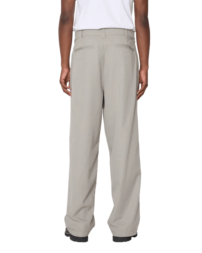 Obey - Otis Pleated Pant - Dried sage - Pantalons et Shorts - 142020270DSG29