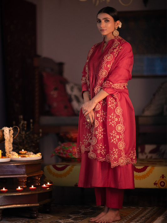 Stunning Red Chanderi Suit Set with Zari Work Dupatta & Matching Pants