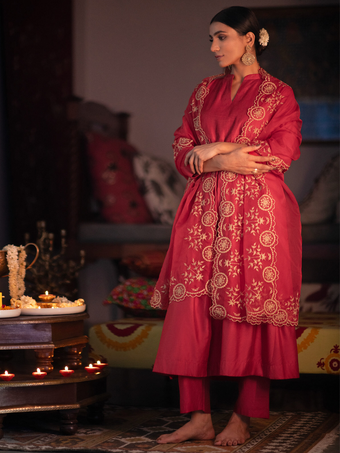 Stunning Red Chanderi Suit Set with Zari Work Dupatta & Matching Pants